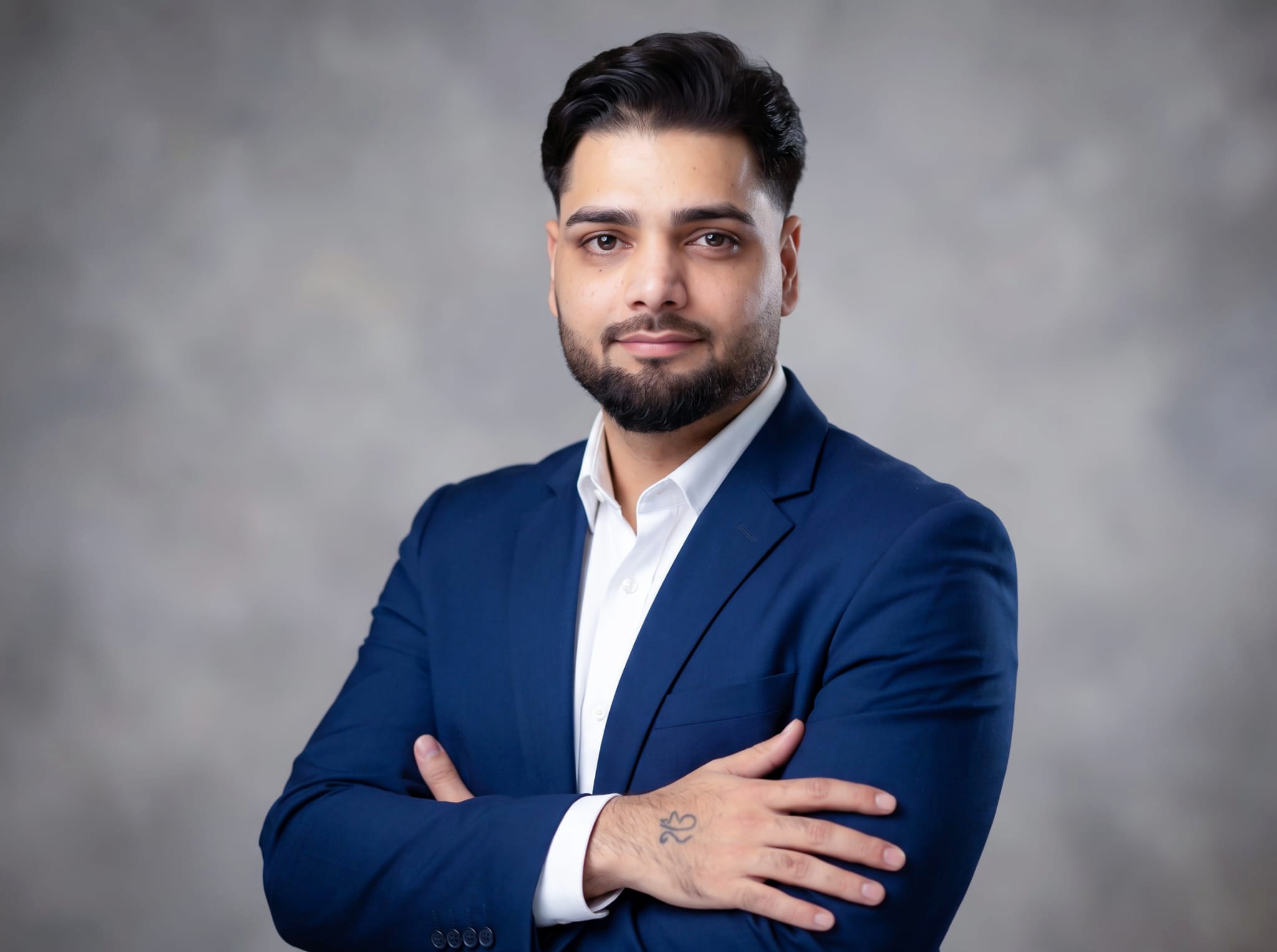 Micky Nanuan, Sales Representative with Royal Space Realty